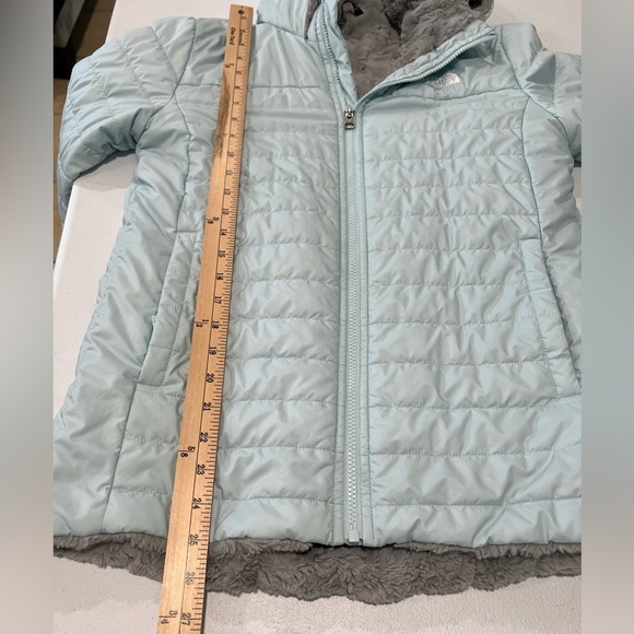 North Face Girls Winter sky blue jacket XL - Picture 6 of 9